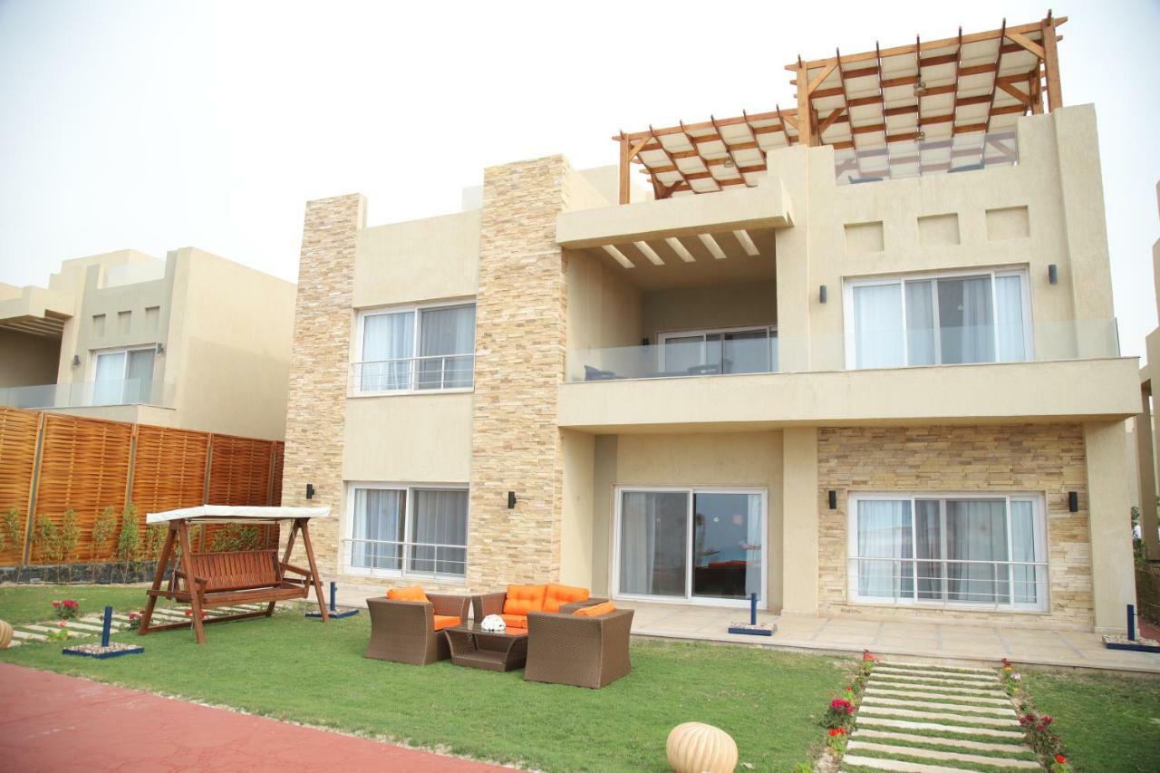 אל עלמיין Tolip North Coast Hotel מראה חיצוני תמונה A villa in the resort